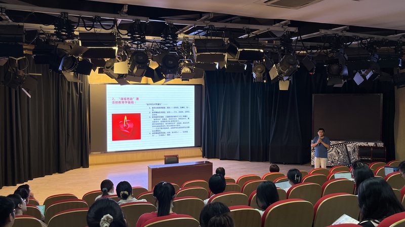 影视拍摄灯光分类解析：揭秘幕后光影艺术